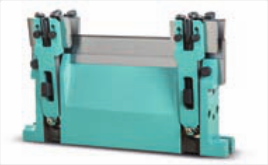   通過(guò)刀架、刀板